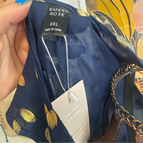 NWT | Emery Rose | blue and gold polka dot v neck | 0X - Picture 3 of 3